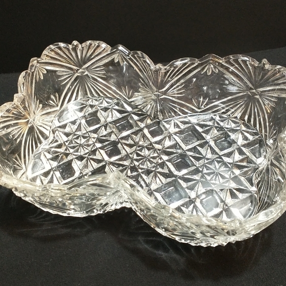 VTG Unique Clear Pressed Cut glass  Floral diamond starburst decorative Bowl - Picture 7 of 7